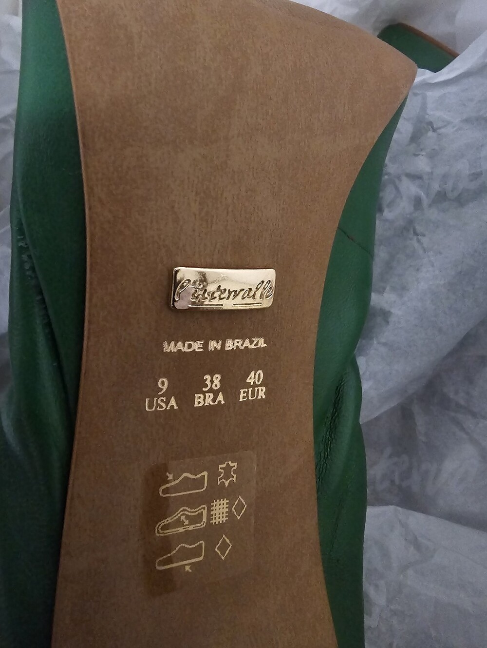 L'intervalle Green Pointed-Toe Leather Pumps - Picture 7 of 7